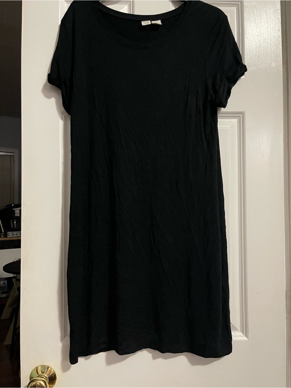 Artisan Ny Black Crewneck Short Sleeve Tee